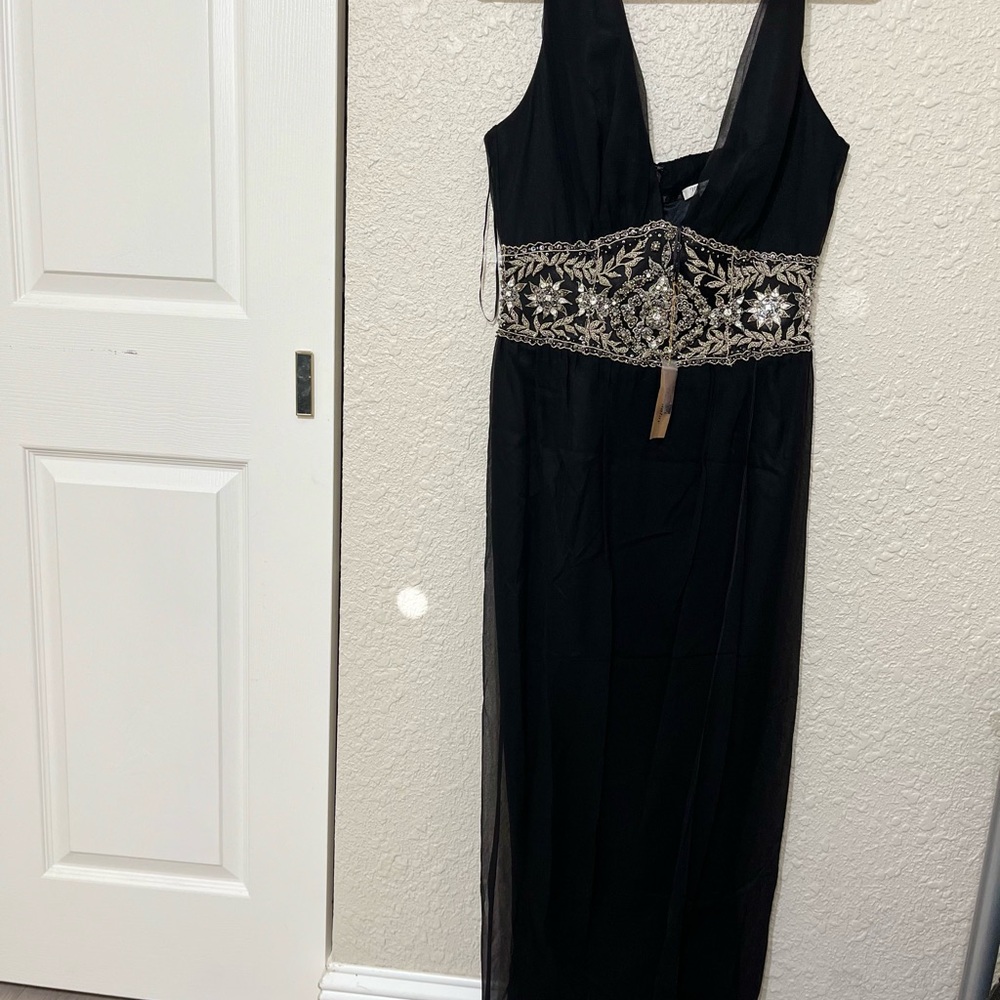 Chic Black Maxi Dress with Silver Embroidery